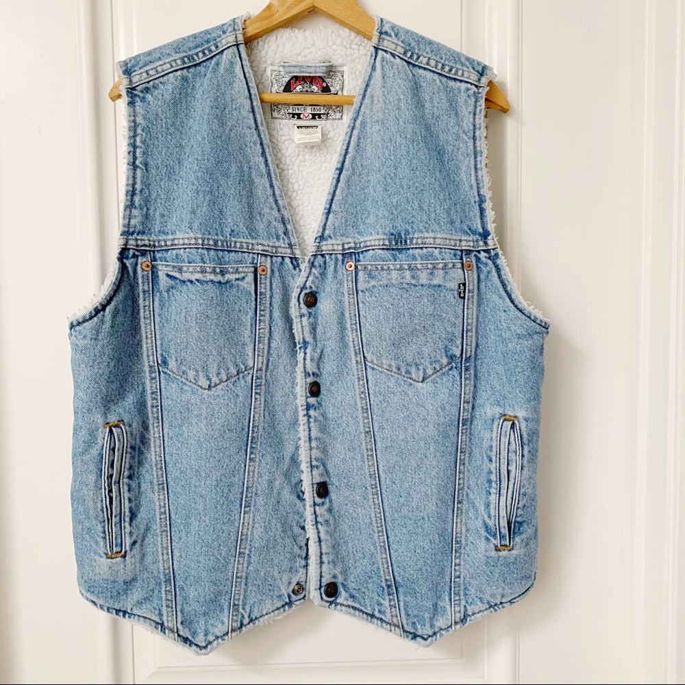 Levi’s Vegan-Shearling Denim Vest